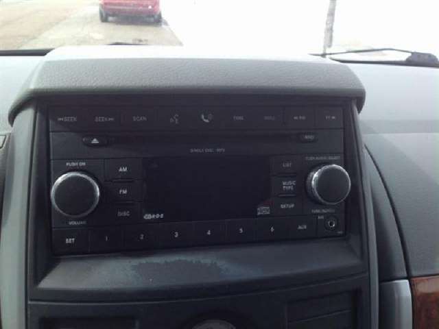 Chrysler Town and Country 2008 photo 7